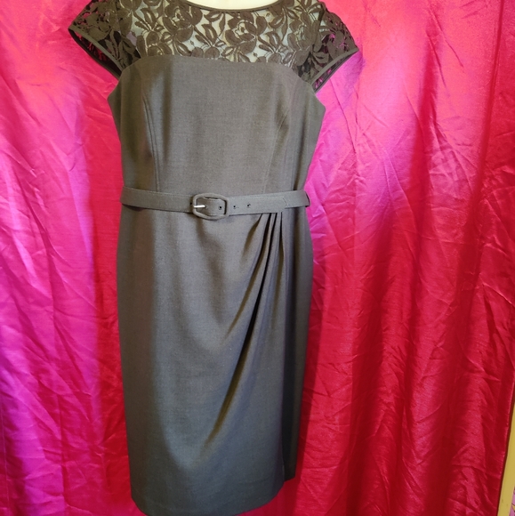 Jones Wear Dress w/ Belt, Sheath Dress, Gray w/ Lace Upper, Size 10 Slit Skirt - Picture 12 of 14